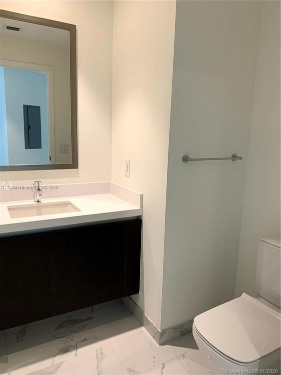 Paramount Miami Worldcenter #2700 image #16