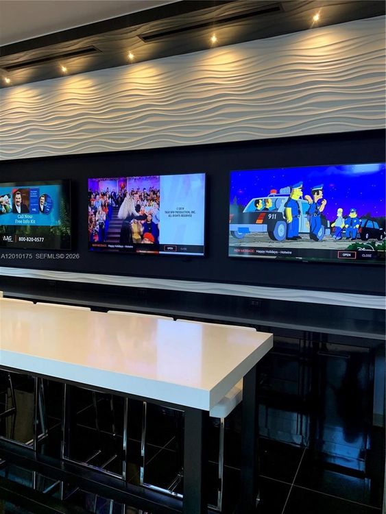 Paramount Miami Worldcenter #2700 image #28