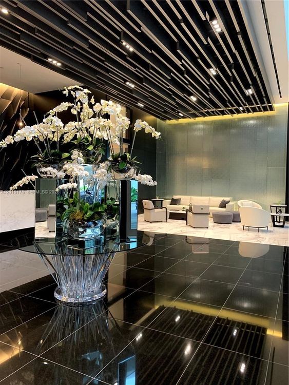 Paramount Miami Worldcenter #2700 image #38