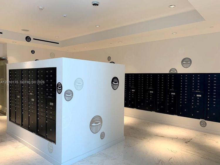 Paramount Miami Worldcenter #2700 image #59