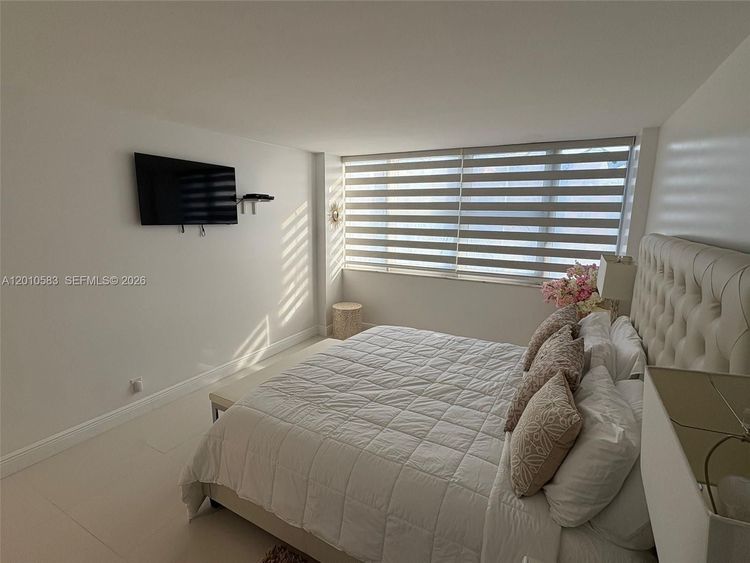 Parker Plaza Estates #1812 image #15