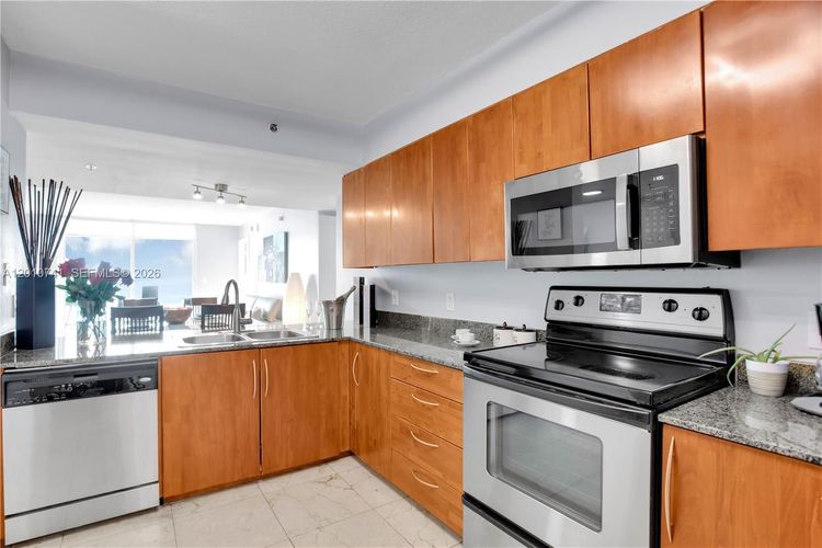 The Club at Brickell #3515 image #12