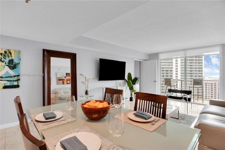 The Club at Brickell #3515 image #14