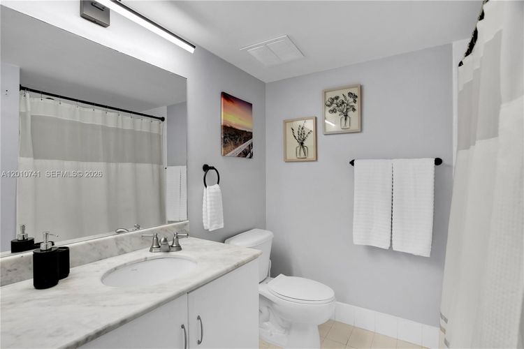 The Club at Brickell #3515 image #33