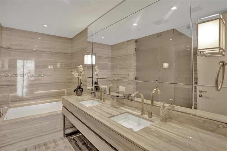 Residences by Armani Casa #4302 image #16