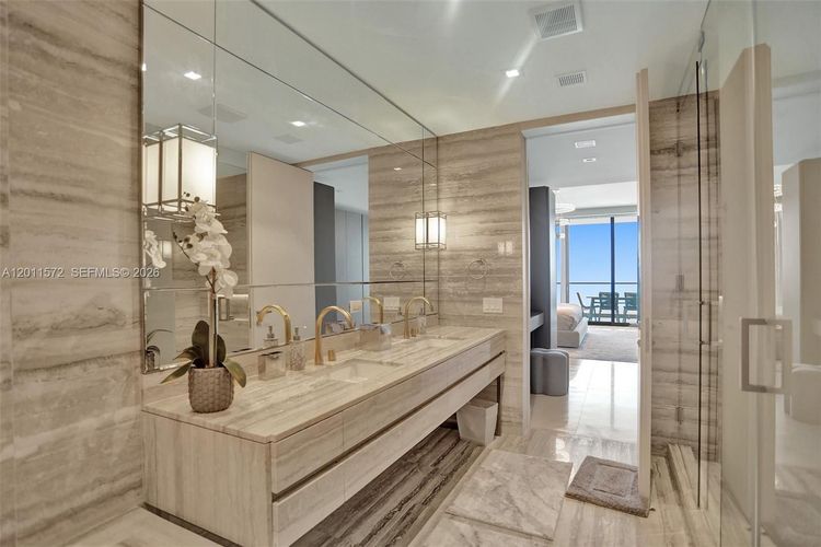 Residences by Armani Casa #4302 image #17
