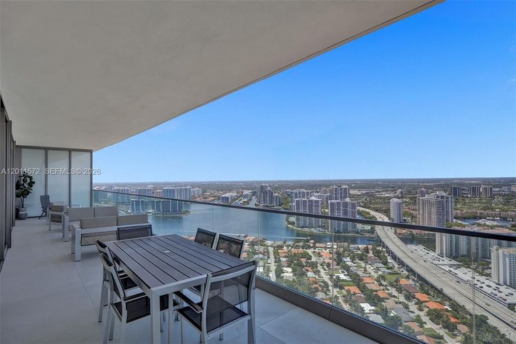 Residences by Armani Casa #4302 image #25