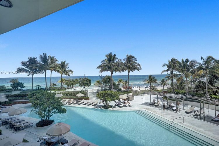 Residences by Armani Casa #4302 image #32