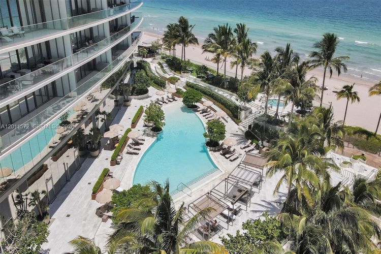 Residences by Armani Casa #4302 image #36