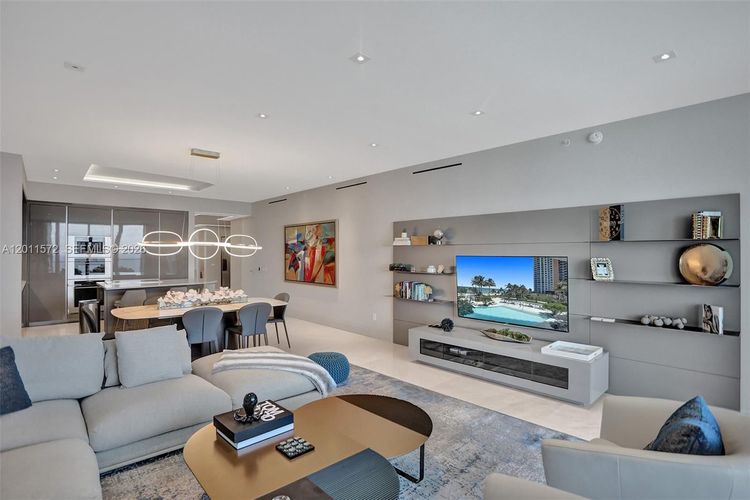 Residences by Armani Casa #4302 image #9