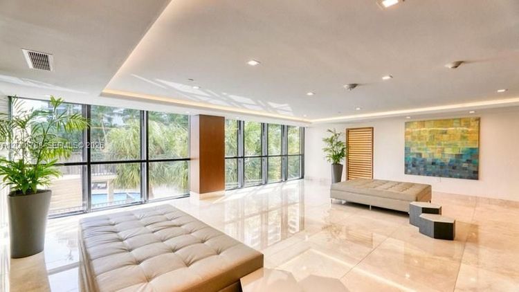 Brickell Key II #813 image #11