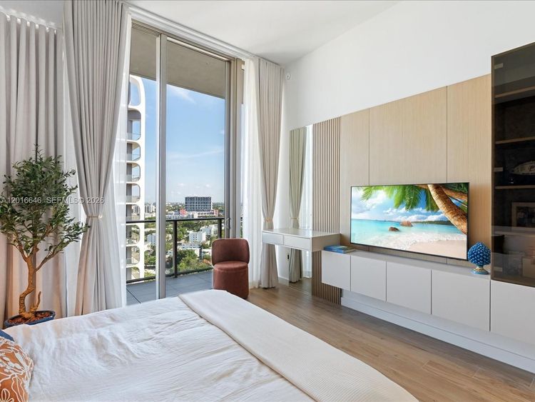 Mr. C Residences Bayshore Tower #1710 image #18