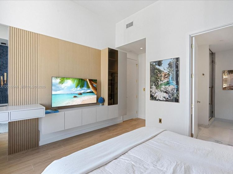 Mr. C Residences Bayshore Tower #1710 image #19