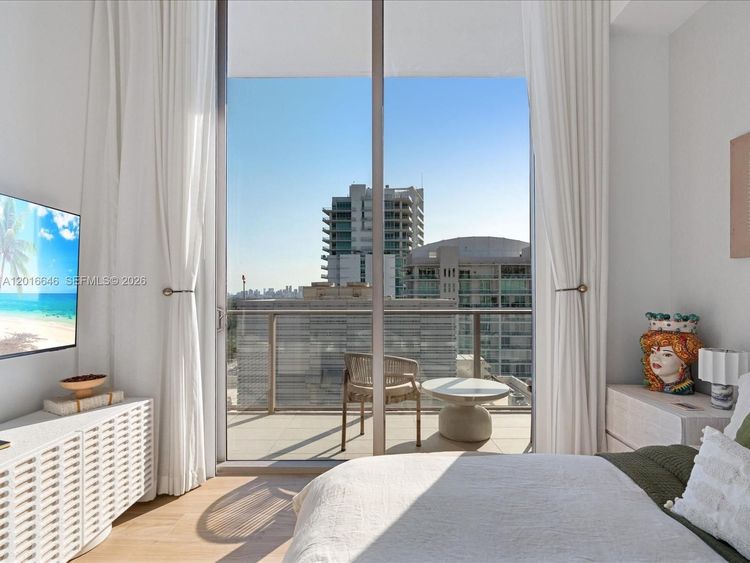Mr. C Residences Bayshore Tower #1710 image #31