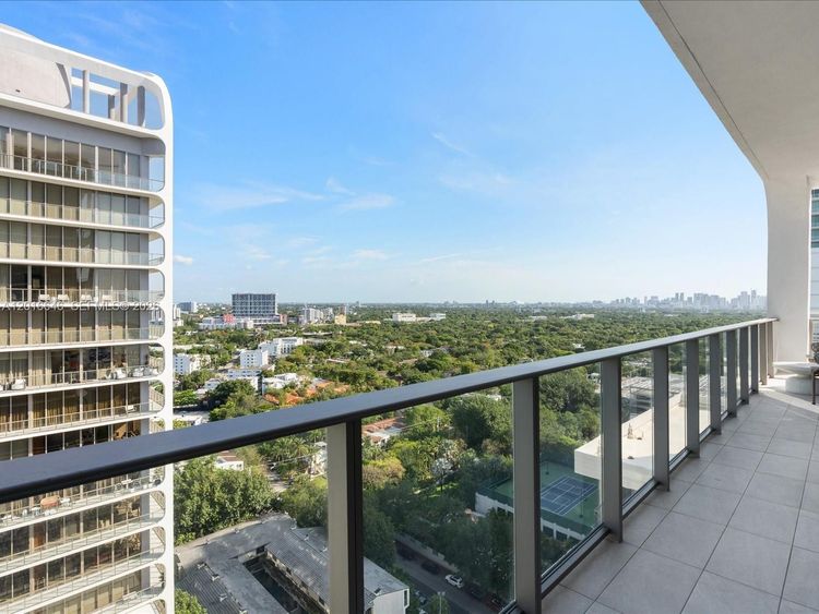Mr. C Residences Bayshore Tower #1710 image #40