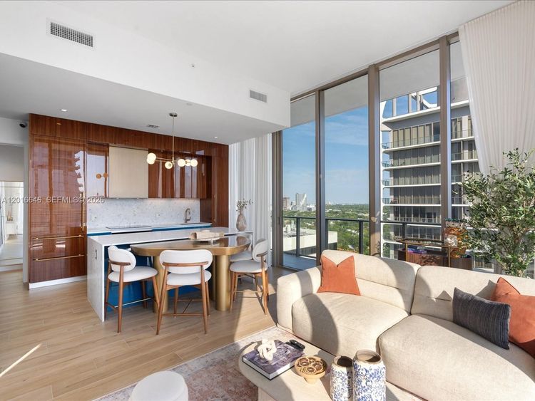 Mr. C Residences Bayshore Tower #1710 image #6