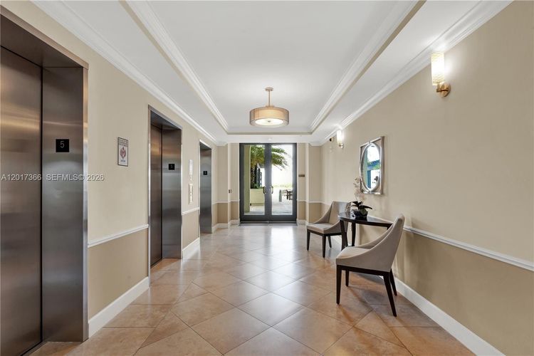 1300 Ponce #703 image #14