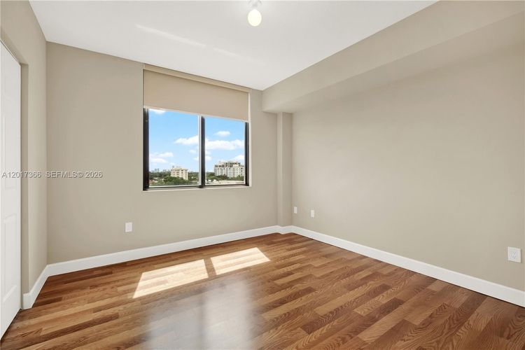 1300 Ponce #703 image #22