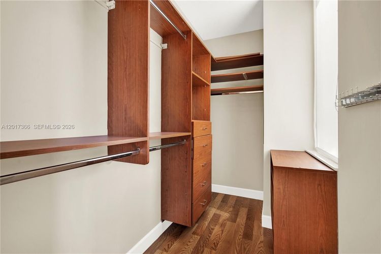 1300 Ponce #703 image #27