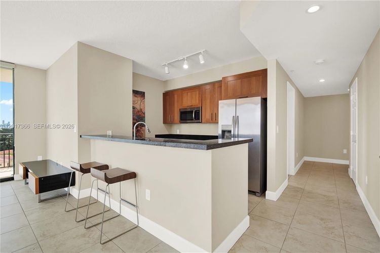 1300 Ponce #703 image #30