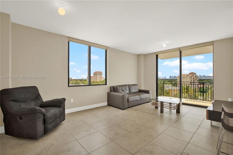 1300 Ponce #703 image #31