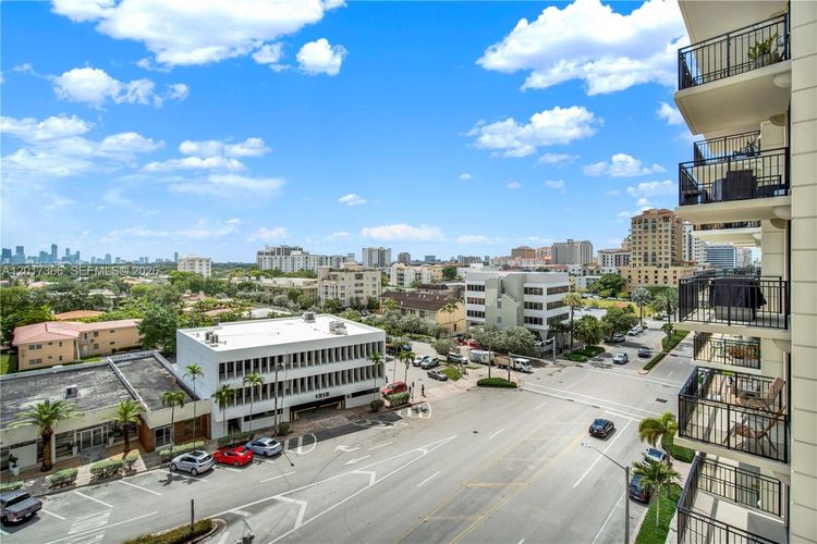 1300 Ponce #703 image #45
