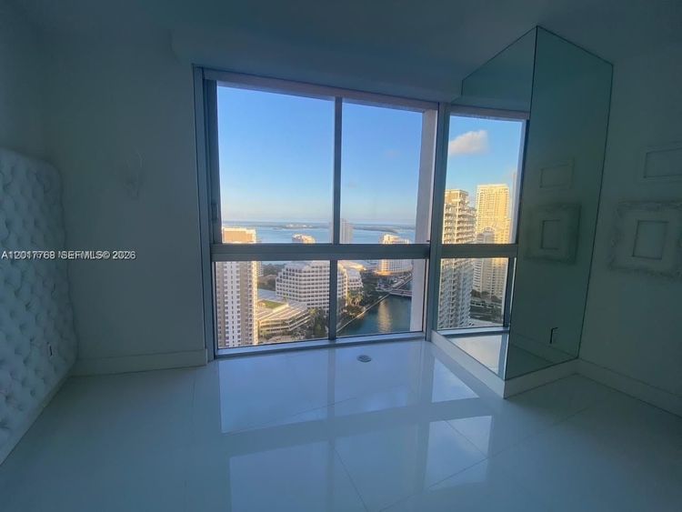 Icon Brickell II #2902 image #11