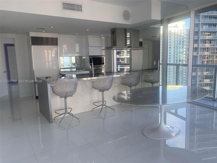 Icon Brickell II #2902 image #18