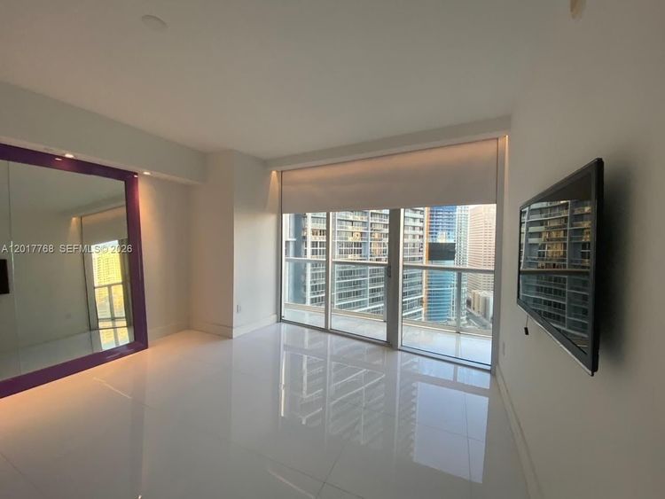 Icon Brickell II #2902 image #8