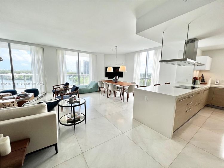 Marina Palms Yacht Club and Residences South Tower #1102 image #10