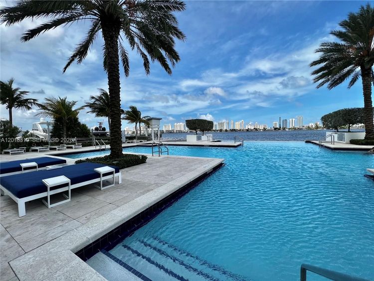 Marina Palms Yacht Club and Residences South Tower #1102 image #29