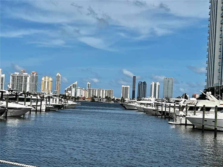 Marina Palms Yacht Club and Residences South Tower #1102 image #34