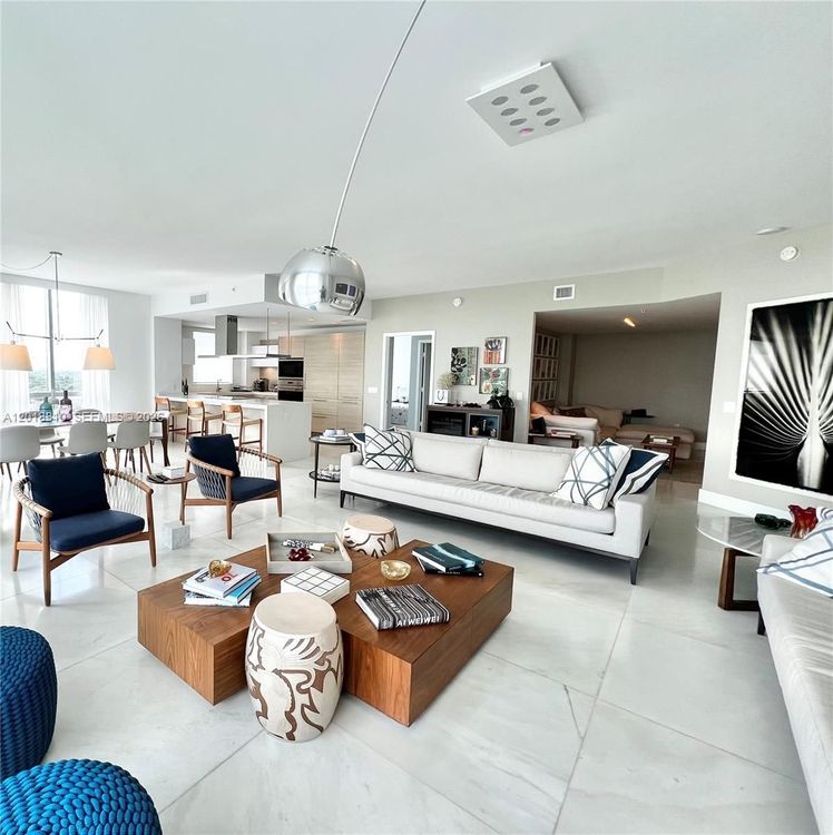 Marina Palms Yacht Club and Residences South Tower #1102 image #7