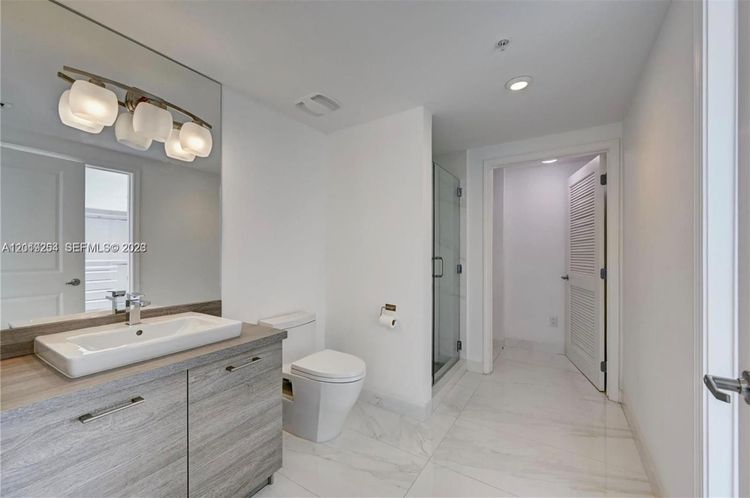 400 Sunny Isles #801 image #17