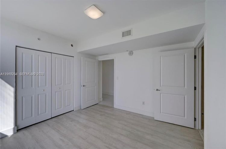 400 Sunny Isles #801 image #21