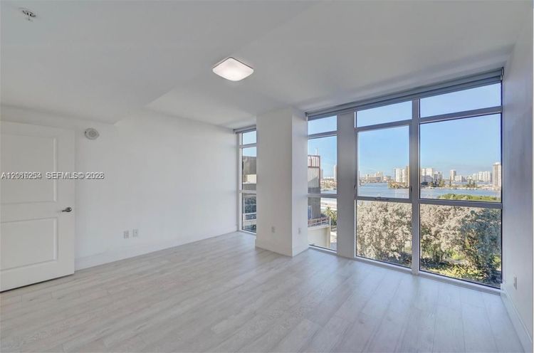 400 Sunny Isles #801 image #26