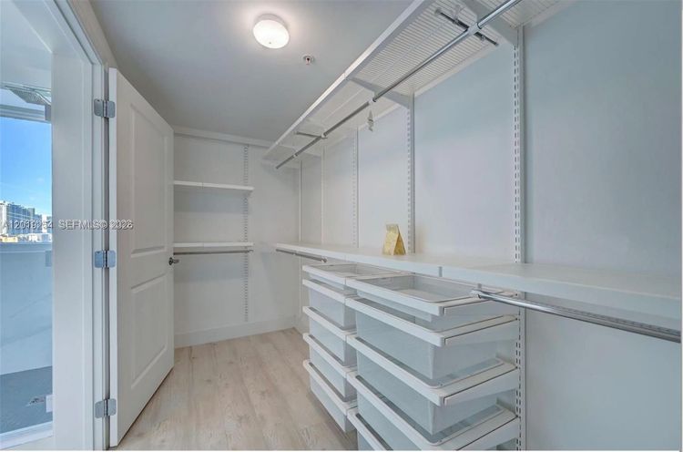 400 Sunny Isles #801 image #31