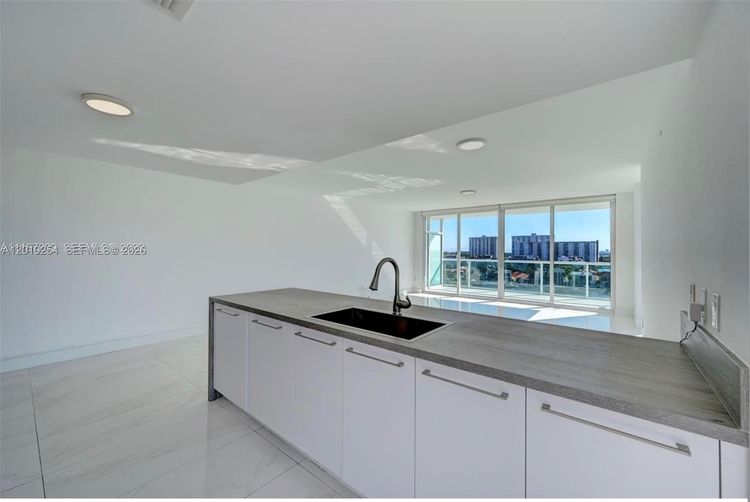 400 Sunny Isles #801 image #6