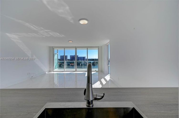 400 Sunny Isles #801 image #8