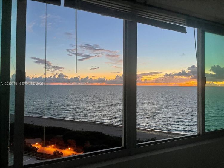 Burleigh House #912 image #17