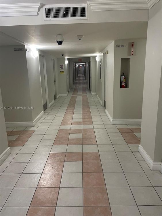 Burleigh House #912 image #35