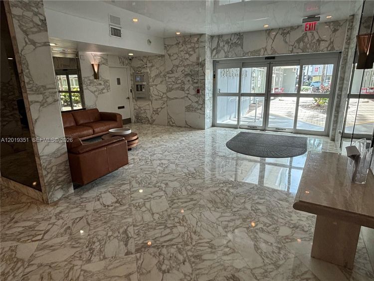 Burleigh House #912 image #38