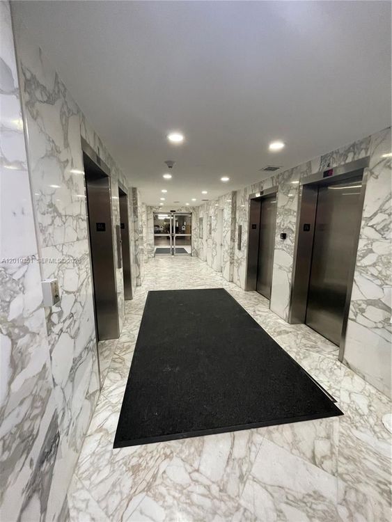 Burleigh House #912 image #42