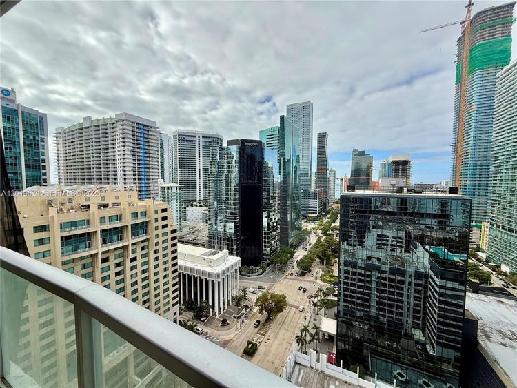 Avenue 1060 Brickell #2409 image #16