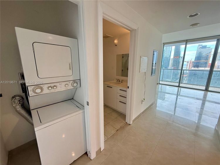 Avenue 1060 Brickell #2409 image #6