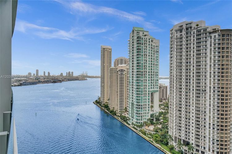 Aston Martin Residences #2305W image #12