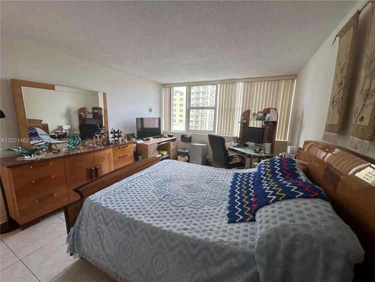 Parker Plaza Estates #908 image #18