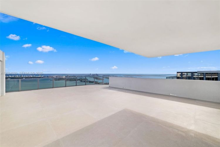 Aria Reserve South Tower #PH6005 image #13