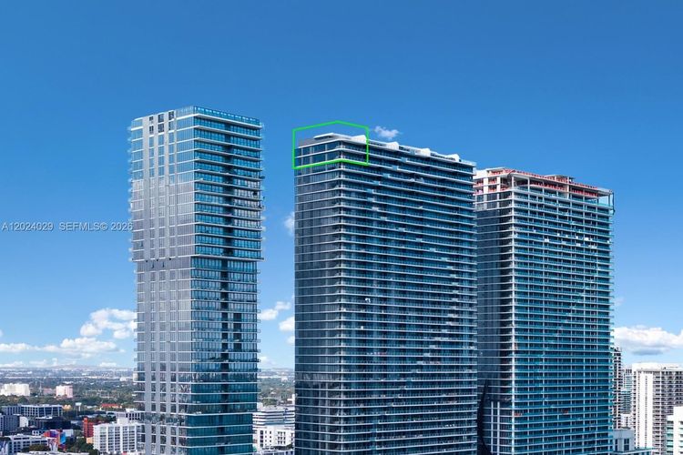 Aria Reserve South Tower #PH6005 image #28