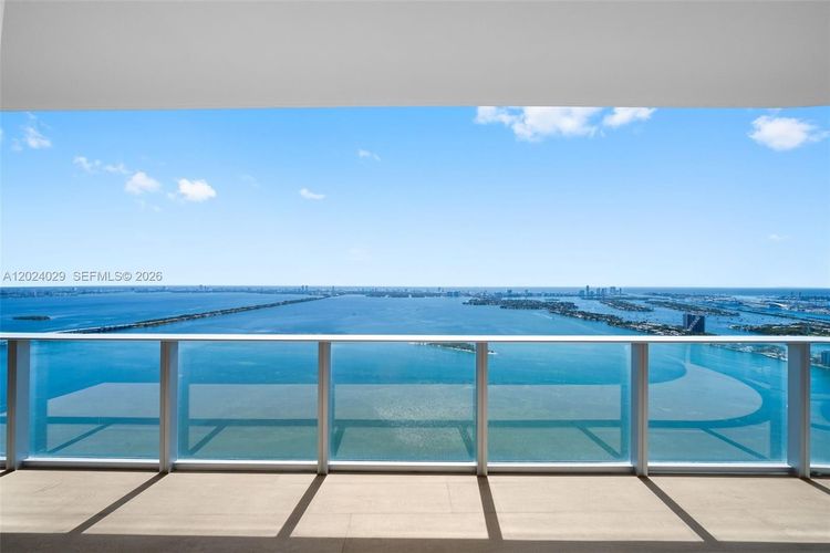 Aria Reserve South Tower #PH6005 image #9